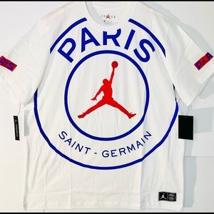 NWT Air Jordan Paris Saint-Germain Logo T-Shirt